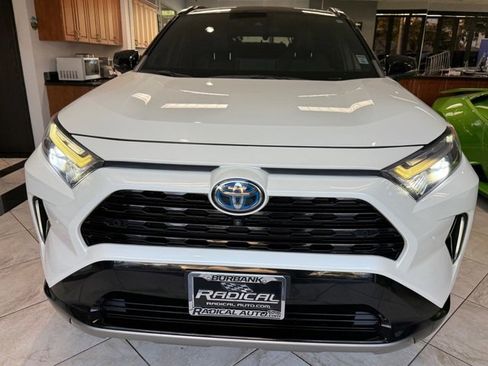 Used 2022 Toyota RAV4 XSE image 2