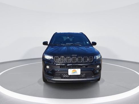 New 2026 Jeep Compass Latitude image 2