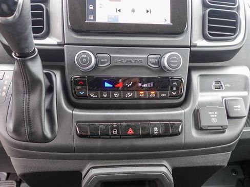 New 2025 RAM ProMaster 2500 w/ Quick Order Package 22G SLT image 22