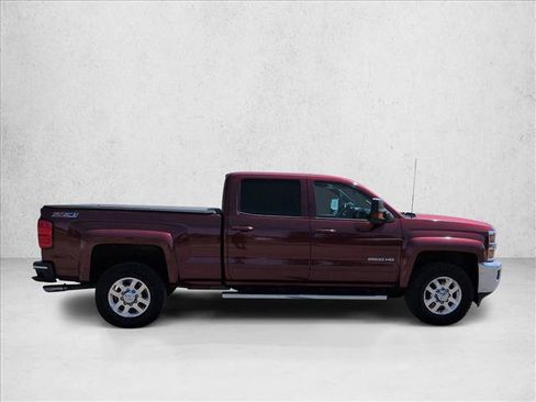 Used 2015 Chevrolet Silverado 2500 LT AWD/4WD image 9