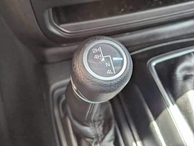 Used 2025 Jeep Wrangler Sport AWD/4WD image 24