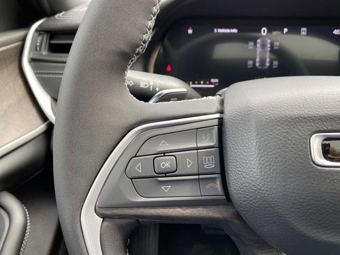 New 2026 Jeep Grand Cherokee Altitude AWD/4WD image 15
