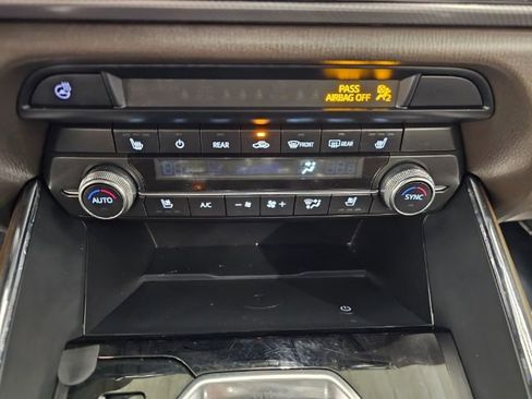 Used 2023 MAZDA CX-9 Signature image 18