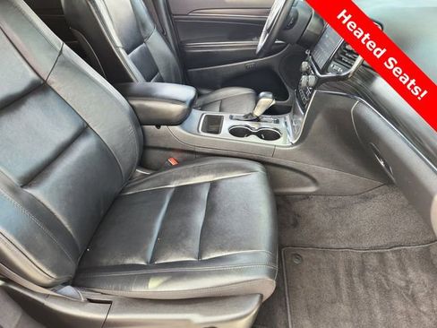 Used 2022 Jeep Grand Cherokee Limited image 15