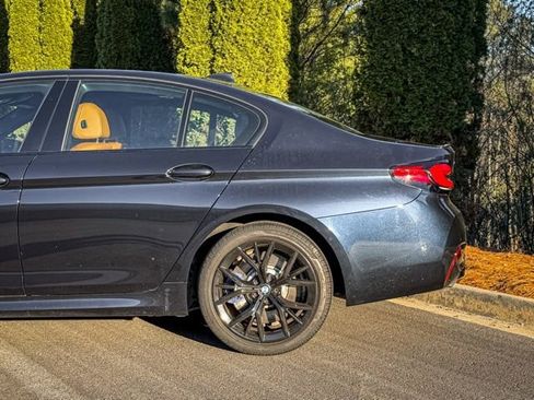 Used 2023 BMW 540i xDrive w/ M Sport Package AWD/4WD image 8