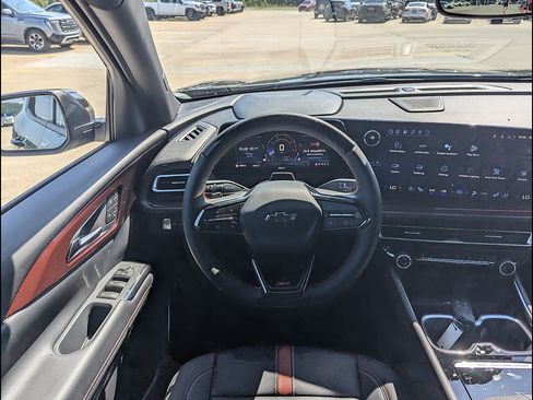 New 2026 Chevrolet Traverse RS AWD/4WD image 3
