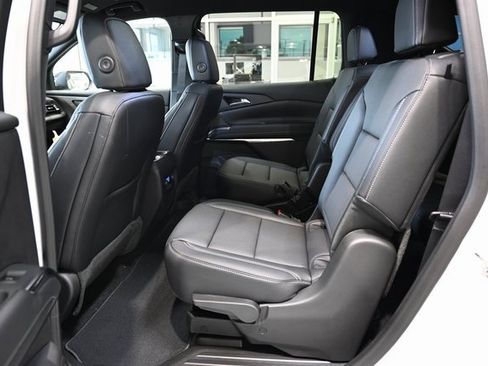 New 2026 Chevrolet Traverse LT w/ Driver Confidence Package image 11