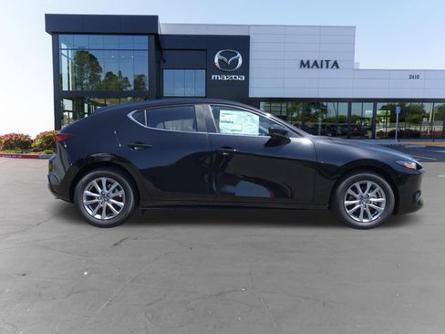 New 2026 MAZDA MAZDA3 s FWD image 2