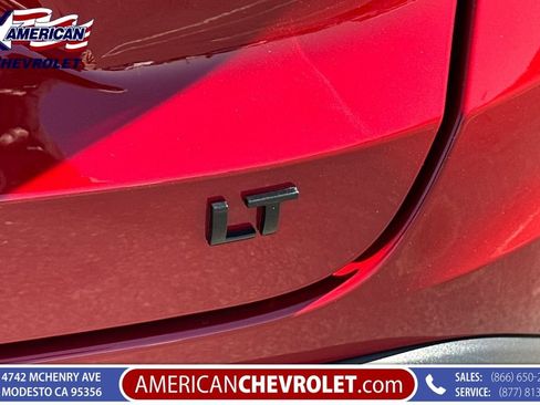 Used 2026 Chevrolet Trax LT w/ Sunroof Package FWD image 37