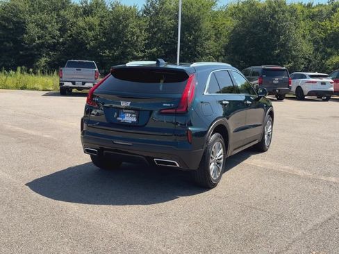 Used 2025 Cadillac XT4 Premium Luxury AWD/4WD image 8