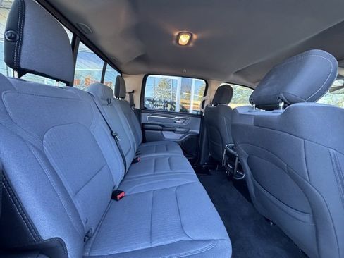 Used 2019 RAM 1500 Big Horn image 15