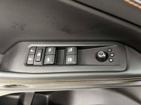 Used 2026 Jeep Cherokee Limited AWD/4WD image 18