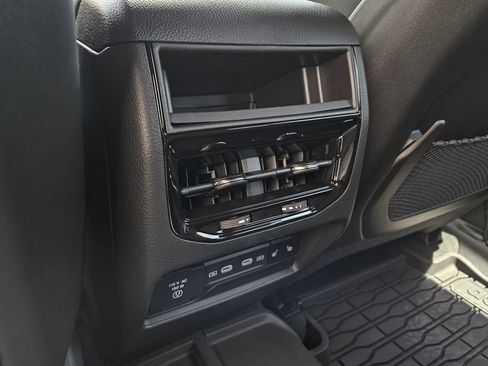 New 2026 Jeep Grand Cherokee Limited w/ Limited Altitude Package RWD image 11