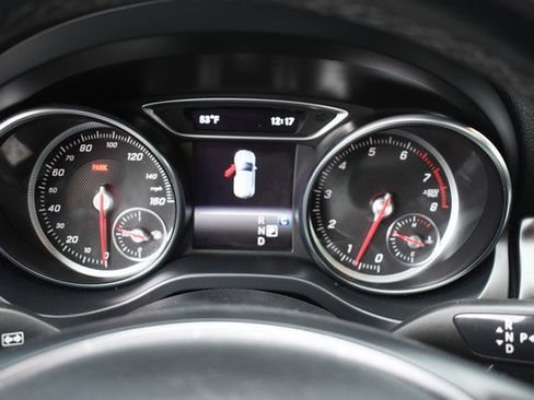 Used 2019 Mercedes-Benz GLA 250 GLA 250 image 32