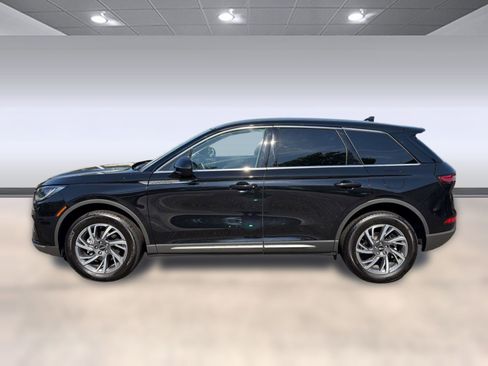Used 2023 Lincoln Corsair FWD w/ Equipment Group 101A image 2