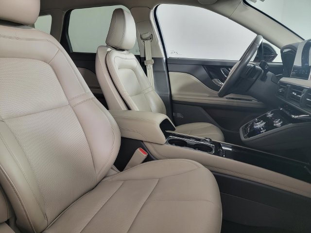 Used 2021 Lincoln Corsair AWD image 18
