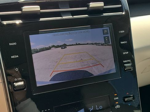 Used 2023 Hyundai Tucson SEL w/ Convenience Package FWD image 16
