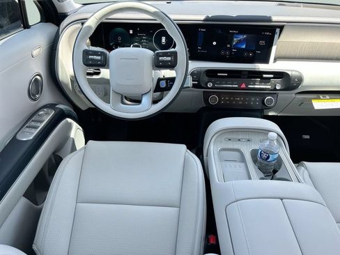 New 2026 Hyundai Palisade Calligraphy FWD image 17