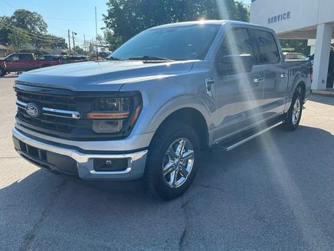 Used 2025 Ford F150 XLT w/ Equipment Group 301A Standard RWD image 10