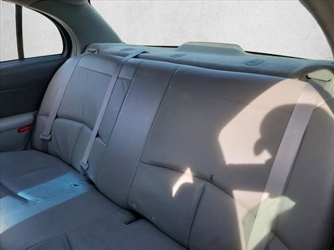 Used 2005 Buick Le Sabre Custom image 14