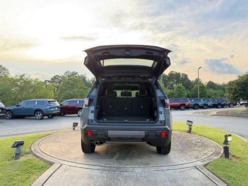 New 2026 Jeep Cherokee Limited AWD/4WD image 29