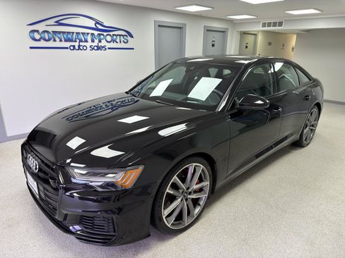 Used 2020 Audi S6 Prestige AWD/4WD image 2