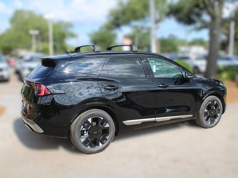 New 2026 Kia Sportage SX FWD image 6