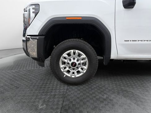 New 2025 GMC Sierra 2500 Pro AWD/4WD image 14