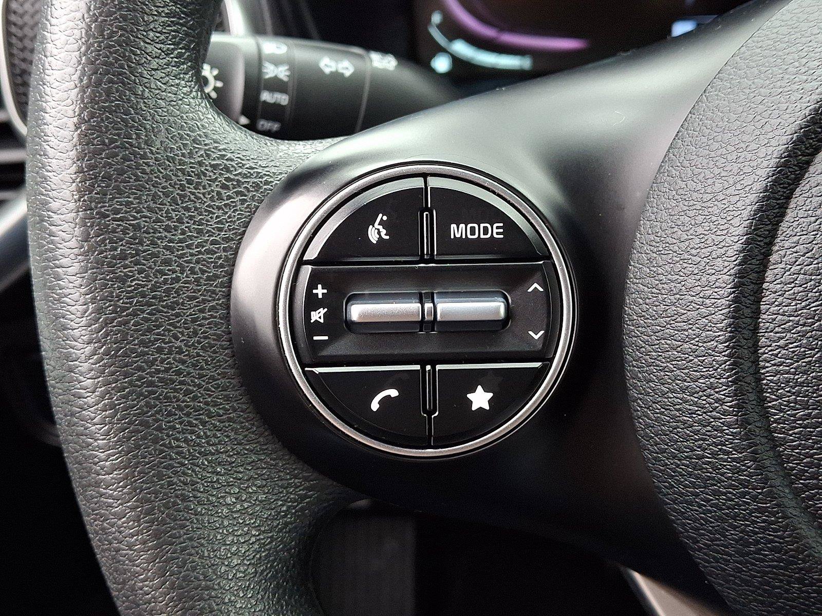 Used 2023 Kia Soul LX w/ Option Group 015 FWD image 21