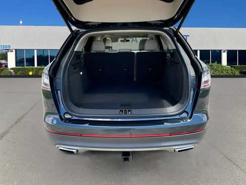 Used 2023 Lincoln Nautilus Reserve FWD image 26