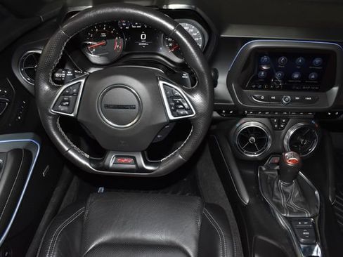 Used 2020 Chevrolet Camaro SS image 15