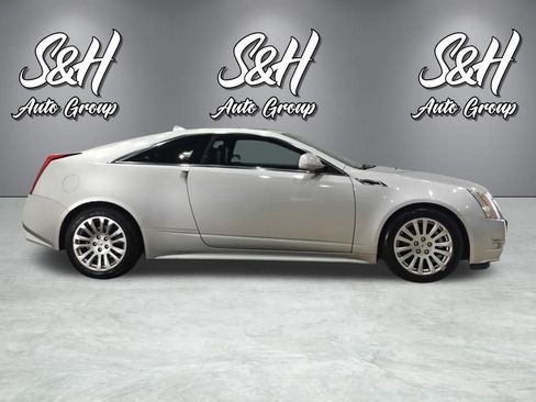 Used 2011 Cadillac CTS Premium image 21