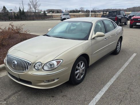Used 2009 Buick LaCrosse CX image 3
