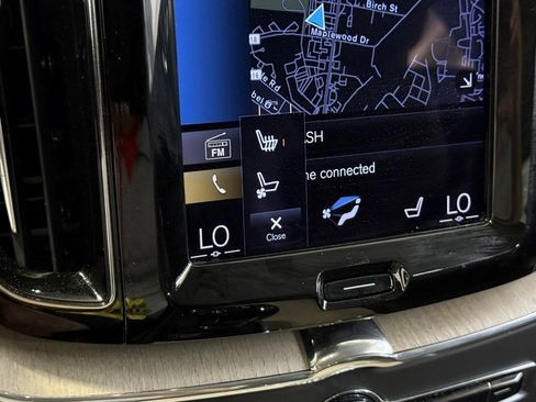 Used 2021 Volvo XC60 T6 Inscription image 23