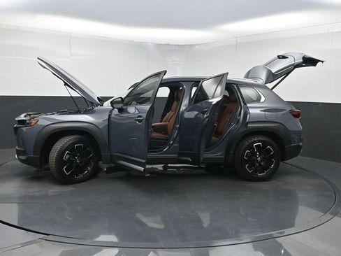 Certified 2025 MAZDA CX-50 Meridian Edition w/ Weather Package AWD/4WD image 38