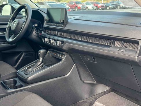 Certified 2024 Honda CR-V EX image 22