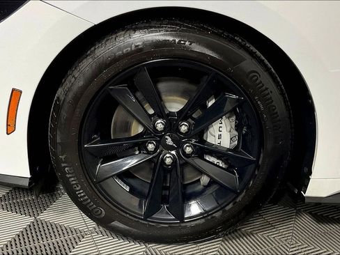 Used 2024 Ford Mustang GT RWD image 10