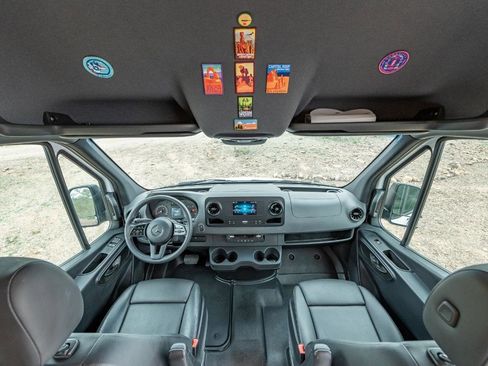 Used 2019 Mercedes-Benz Sprinter 4x4 144 image 43