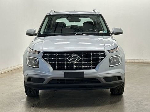 Used 2022 Hyundai Venue SEL w/ Cargo Package image 28