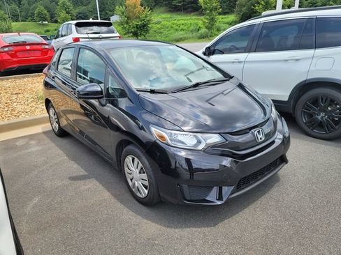 Used 2017 Honda Fit LX image 3