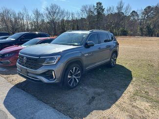Used 2024 Volkswagen Atlas SEL Premium R-Line video 1