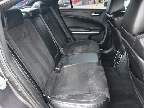 Used 2021 Dodge Charger Scat Pack w/ Dynamics Package image 18