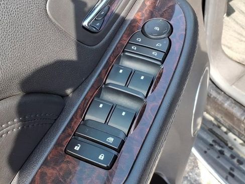Used 2008 GMC Yukon XL Denali AWD/4WD image 25