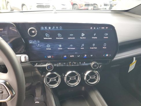 Used 2026 Chevrolet Blazer EV LT w/ Midnight/Sport Edition FWD image 27