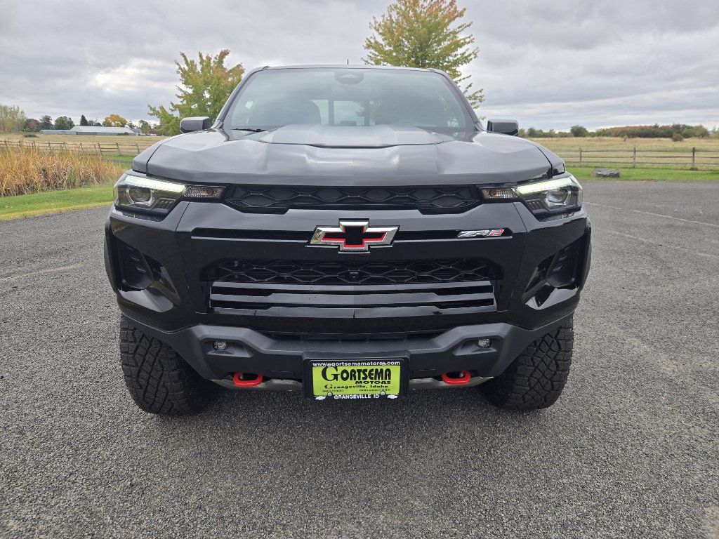 New 2026 Chevrolet Colorado ZR2 w/ Technology Package AWD/4WD image 2