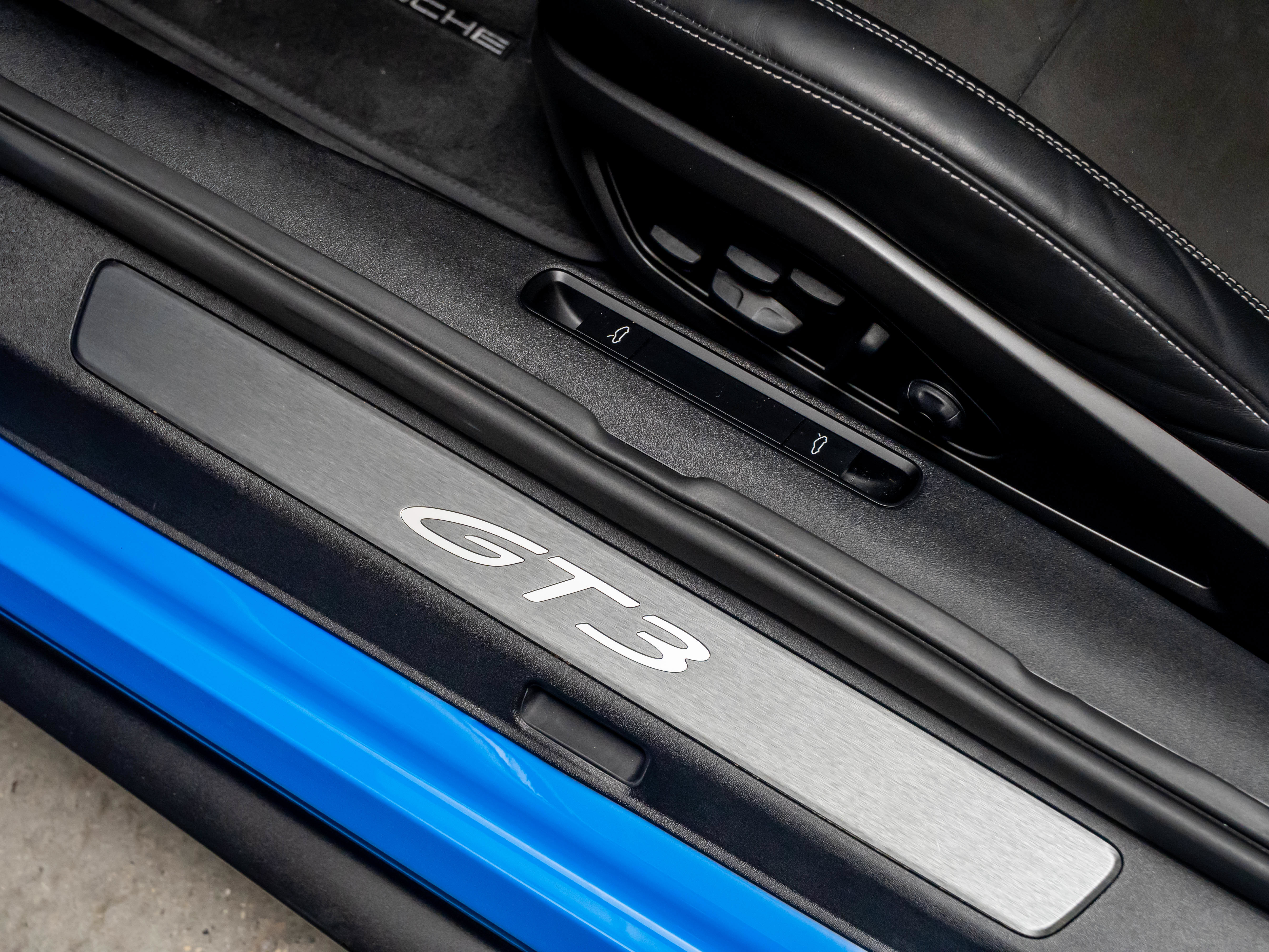 Used 2022 Porsche 911 GT3 RWD image 27