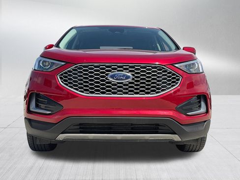 Used 2024 Ford Edge SEL AWD/4WD image 2