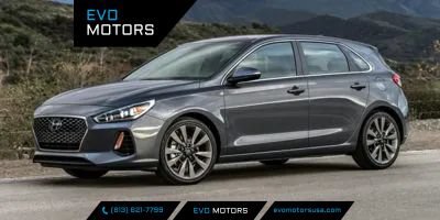 Used 2019 Hyundai Elantra GT FWD image 1