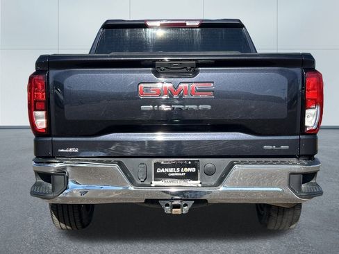 Used 2023 GMC Sierra 1500 SLE image 4