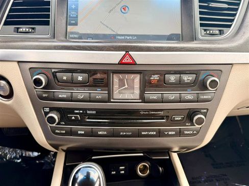 Used 2017 Genesis G80 3.8 w/ Option Group 03 AWD/4WD image 17